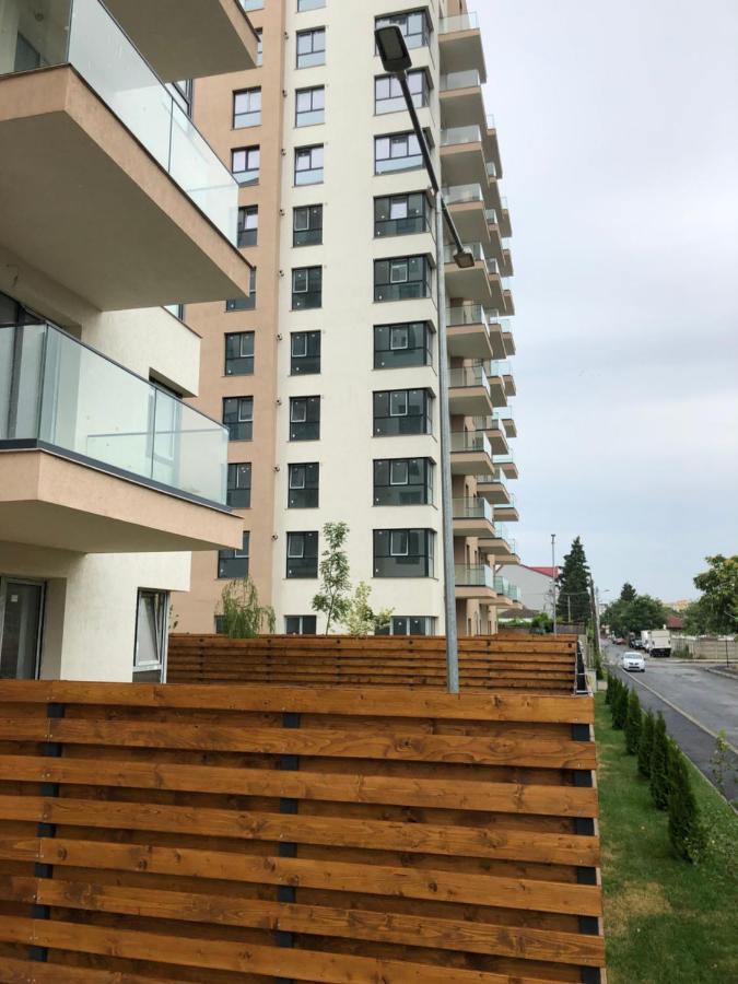 Fabulous Penthouse Lakeview W20 Бухарест Екстер'єр фото